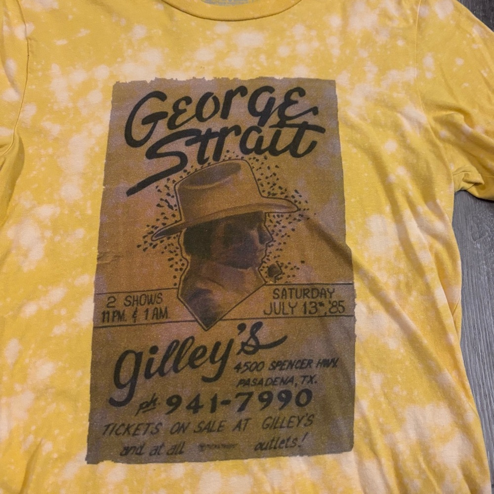 🤠George Strait🤠Gilley’s Bleached Tee - Picture 2 of 4